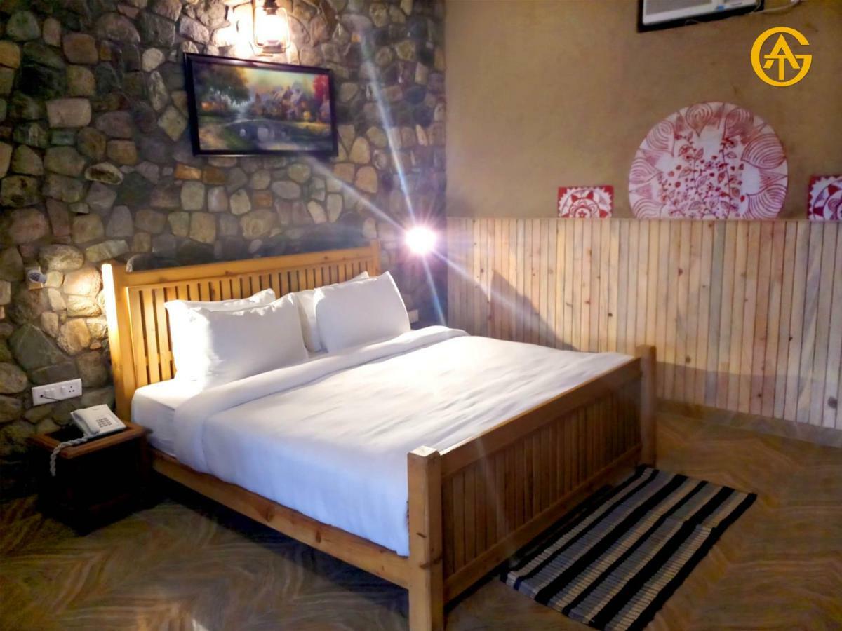 Tag Resorts The Banyan Retreat Rāmnagar Exteriör bild